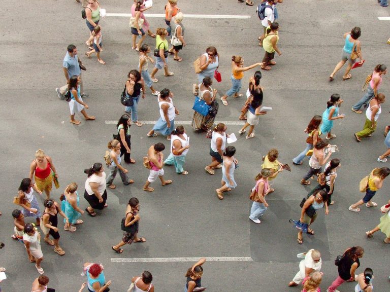 Image of people protesting